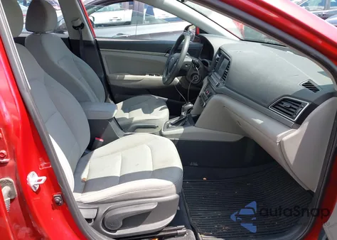 2017 Hyundai Elantra Se z USA, uszkodzony, nr VIN 5NPD84LF1HH033928